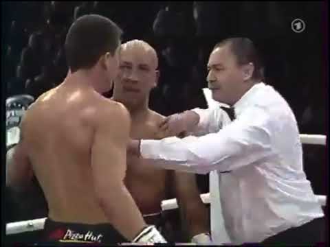 PIETRO AURINO “ THE KILLER” vs Marco Huck                                  TITOLO EBU