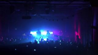 Shiny Toy Guns &quot;Wait For Me&quot; Live