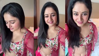 Download lagu Poonam Bajwa latest Instagram live mp3