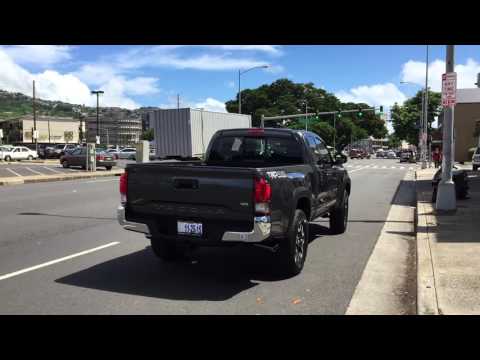 2016 Toyota Tacoma Flowmaster 40 Series Delta Flow Drive off