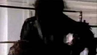 Paula Get your groove on