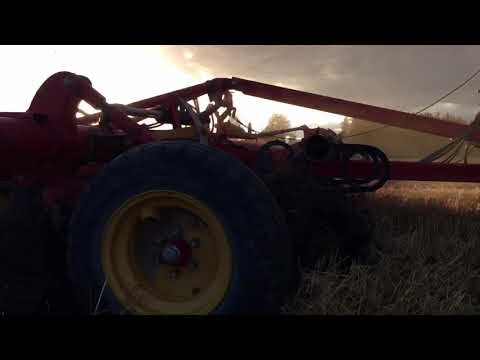 John Deere 8430 Väderstad Swift 560