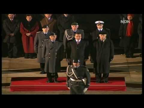 German National Anthem - Gerhard Schröder Farewell