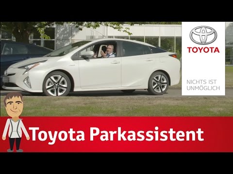 Einparken mit dem Toyota Parkassistent | Dirk erklärt’s