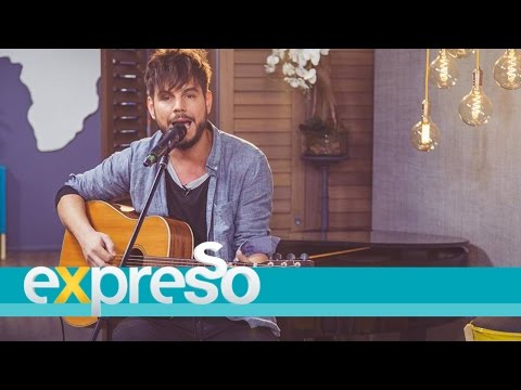 Nevio Passaro performs "Sento" LIVE!