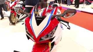 2016 Honda CBR1000RR eC-ABS 'TT' Edition Akrapovic Exhaust Walkaround @ Motorcycle Live 2015