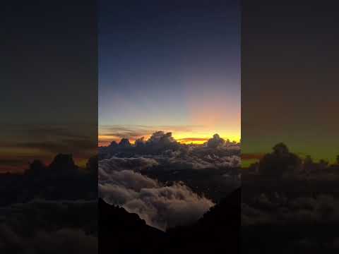 En la cima del volcán Barú 🏔️⛰️✨💫🙌🏻#hermosavista #volcan #chiriqui #montañas #paisaje