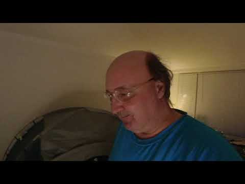 MongoTV_4702 - Der Er COLA og SLIK På Vej Til Mig