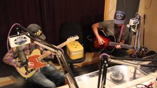 Robert Ellis - &quot;Only Lies&quot; - Radio Woodstock 100.1 - 6/18/14