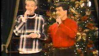 Gold City.  Christmastime's a Comin'. 1997. (Home For The Holidays)