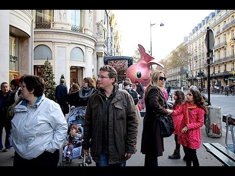 download lagu mp3 mp4 French Yule Log Tradition, download lagu French Yule Log Tradition gratis, unduh video klip French Yule Log Tradition