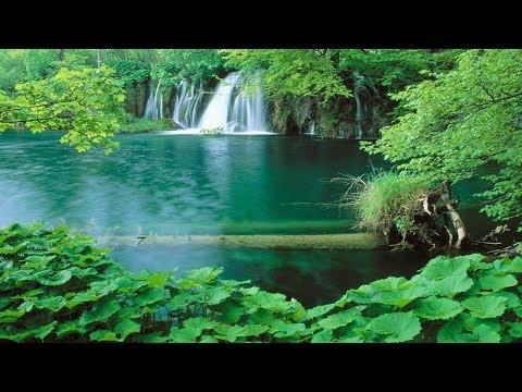 Top 10 Most Beautiful Lakes in the World