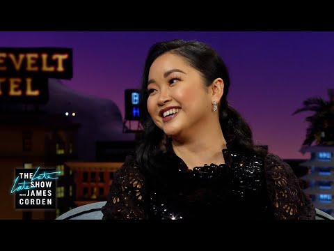 ラナ・コンドル、ハリウッドのスーパーマーケットでデビッド・ベッカムをストーキング (Lana Condor Stalked David Beckham In A Hollywood Supermarket)