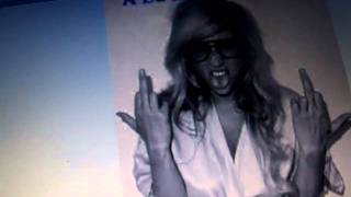 A La Discotheque~Ke$ha{Pronounced disco-teck}