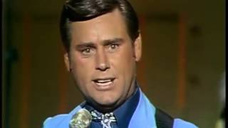 George Jones &quot;She Thinks I Still Care&quot; 1970