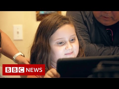 US mothers divided on vaccines for young children - BBC News