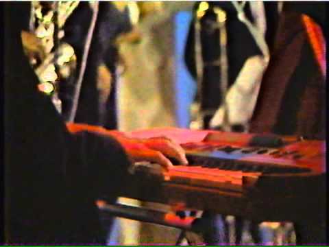 Grupo Niche Perder para Amar cantando Jairo Varela