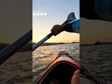 Remando en el Rio Neuquen  al aterdecer en Chosma  #remar #Chos malal #paisajes