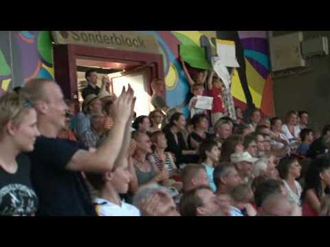 Ich darf am Millerntor Fußball spielen, für den 1. FC Maren & AC :-)