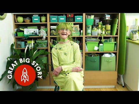 全部ミドリ！緑のレディーとの出会い！　(Green With Happiness: Meet the Green Lady of Brooklyn)