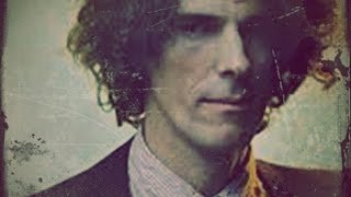 Luis Alberto Spinetta . en vivo en la Fundación Banco Patricios . Octubre 1990