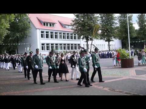 Schützenfest Verl 2014 - Antreten auf dem Kühlmannplatz