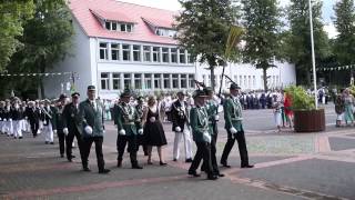 preview picture of video 'Schützenfest Verl 2014 - Antreten auf dem Kühlmannplatz'