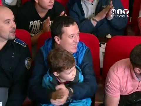 CRNO BIJELA PORODICA (rtv hit)