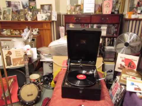 She Moved Through The Fair - John McCormack - Tenor - 78 rpm - HMV 102