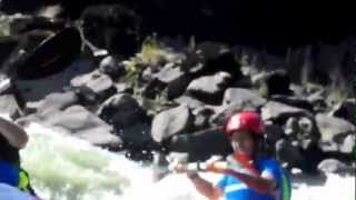 preview picture of video 'Melgaço Radical - Rafting 2012-09-15 - Video 3/5'