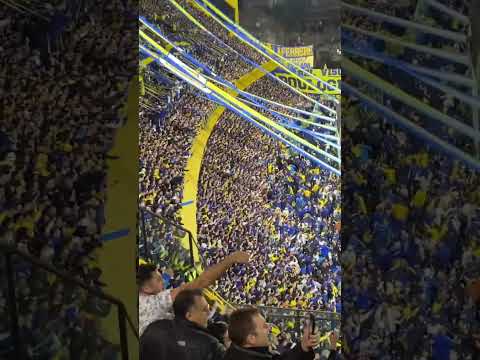 "#soccer #argentina #belleza #deporte #aficion #hubby #elsalvador #unnuevoinfluencerhanacido #futbol" Barra: La 12 &bull; Club: Boca Juniors