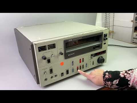 Sony VO-5800 U-Matic Videocassette Editing Player/Recorder with Tapes