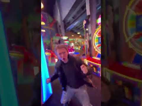 Did I just hack this arcade game? 😳 #shorts