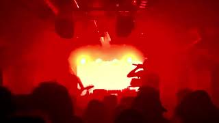 Video Ježišovi pivo nelej - Dôchodca alebo punkáč (live @ Fuga BA)