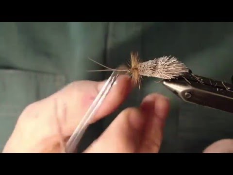 Flytying a goddar caddis dryfly