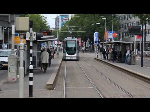 Rotterdam: RET 2121 on line 21