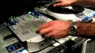SecondHand cut session Turnstyle Records - TURNSTYLE TV