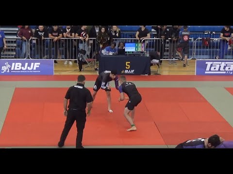 Faris Ben-Lamkadem vs William Tackett - IBJJF London Fall Open No-Gi 2019 - Purple Adult - Middle