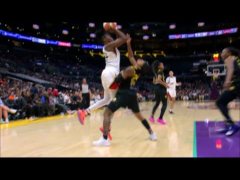 FLAGRANT On Chelsea Gray, ELBOWS Destanni Henderson's CHIN On Swing-Thru Move | LA Sparks vs LV Aces