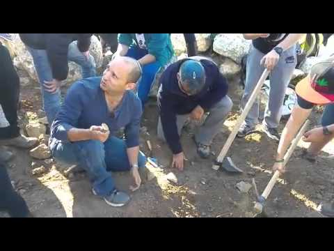 Bennett Participates in Educational Archaeological Dig