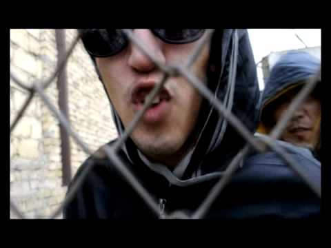 SL community ft. Младший Жуз - На диване (clip version).avi