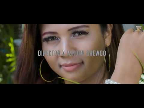 Roxanne x Arione Joy - Mademoiselle