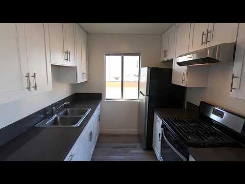 PL9233 - Fully Remodeled Bright Upper 2 Bed + 2 Bath Apartment For Rent!