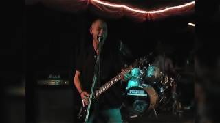 03 - DIY [Nuestros Derechos live, 2004 - upscaled to HD]