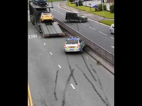 G wagon AMG police chase, insane move, flips over and lands perfectly!