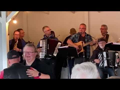 Maria Marouscha - Tommy, Patrik och Börje med flera - Hjo 2023 Dragspelsstämma