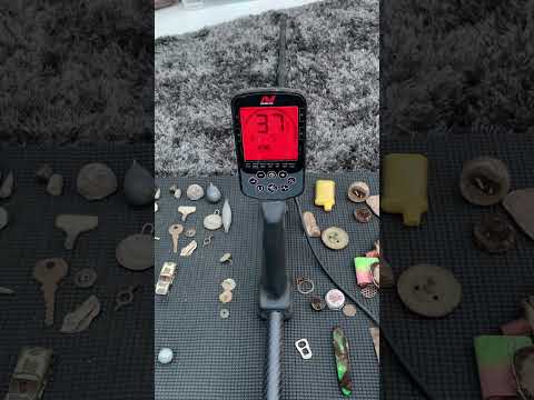 Gold Reading with the equinox 900 low target number