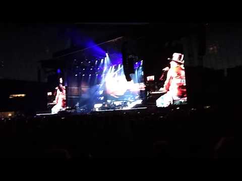 Guns N Roses   Wish You Were Here, Layla and November Rain Live, München 2017