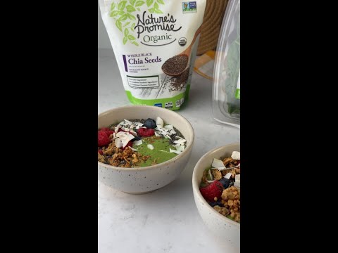 Tropical Green Smoothie Bowl