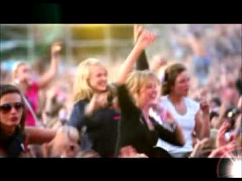 Maroon 5 ft Christina Aguilera - Moves Like Jagger (Ivan Massive Remix 2012)